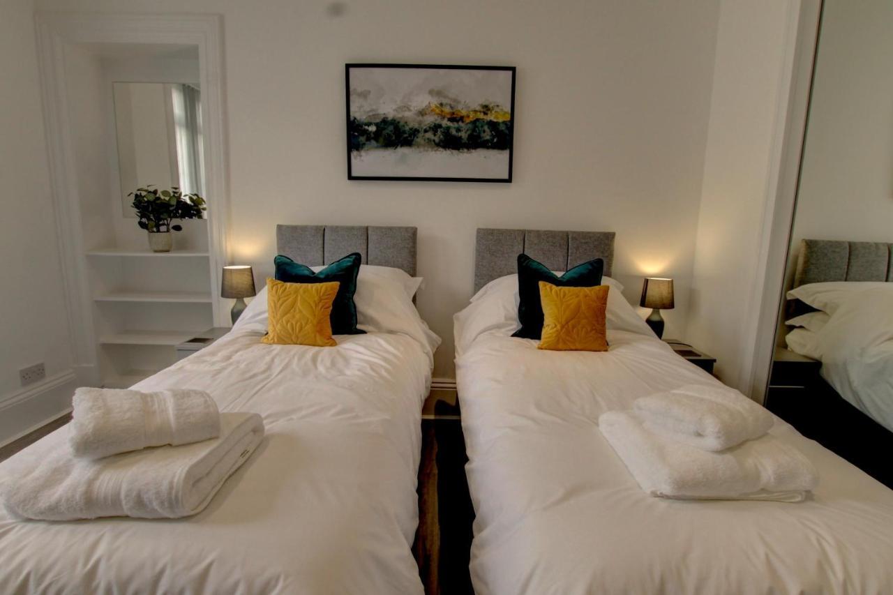 Bright & Stylish Apartment Dundee Exterior foto